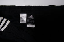 Load image into Gallery viewer, Vintage Adidas Trackpants | M