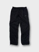 Load image into Gallery viewer, Vintage Nike Trackpants | M