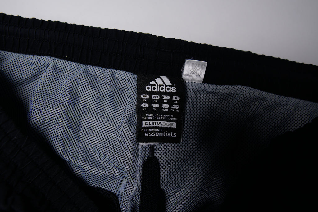 Vintage Adidas Trackpants | XL