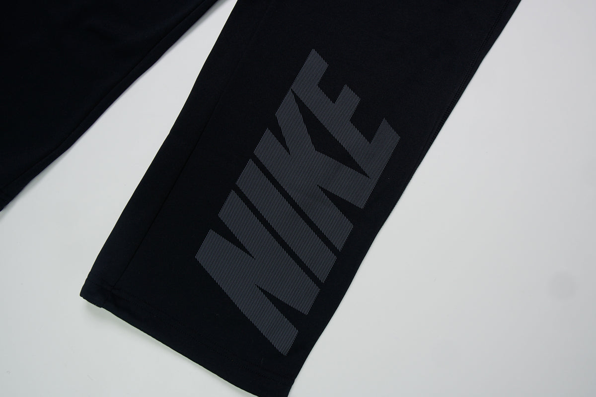 Nike Therma Fit Trackpants | M