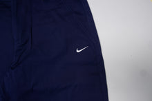 Load image into Gallery viewer, Nike Chino Pants | M / 30