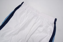 Load image into Gallery viewer, Vintage Nike Trackpants | L