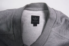 Load image into Gallery viewer, Vintage Adidas Sweater | M