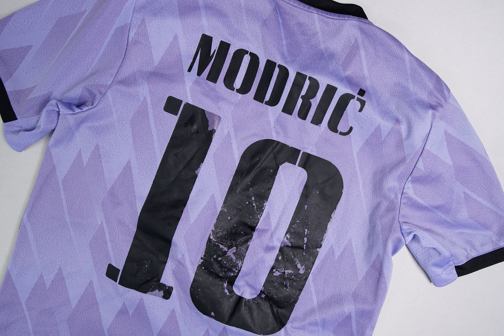 Adidas Real Madrid 22-23 Modric Trikot | S