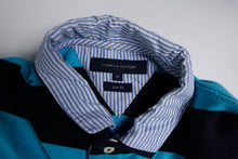 Load image into Gallery viewer, Tommy Hilfiger Poloshirt | M