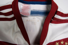 Load image into Gallery viewer, Adidas FC Bayern 14-15 Schweinsteiger Jersey | XS