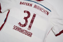 Load image into Gallery viewer, Adidas FC Bayern 14-15 Schweinsteiger Jersey | XS
