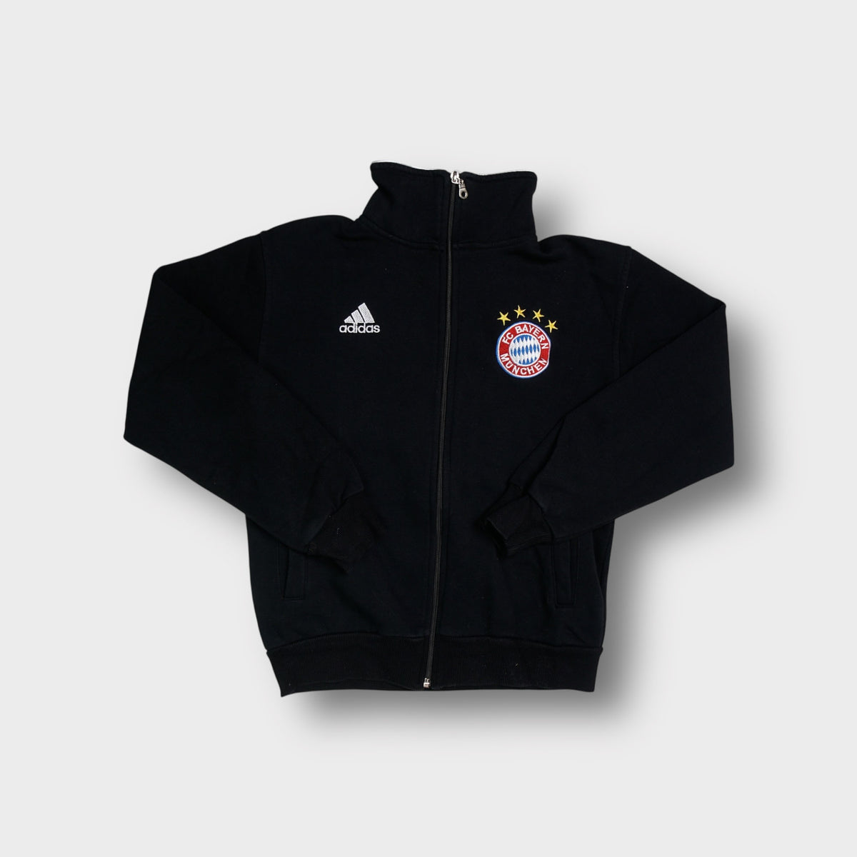 Vintage Adidas FC Bayern Sweatjacket | Wmns S / Men's XS