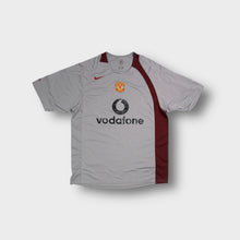 Load image into Gallery viewer, Vintage Nike Manchester United 02-03 Training Shirt | M