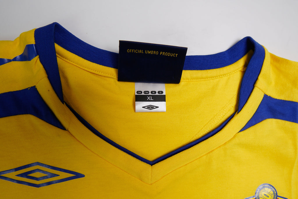 Vintage Umbro Sweden T-Shirt | XL