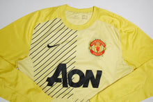 Load image into Gallery viewer, Nike Manchester United 13-14 Goalkeeper Jersey | M