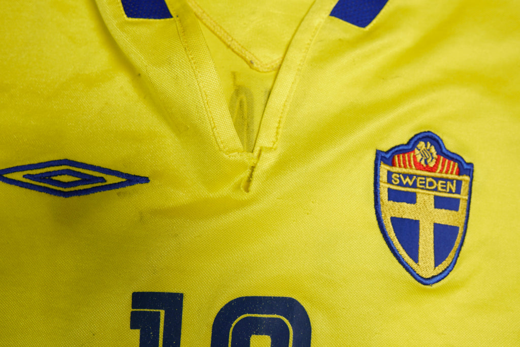 Vintage Umbro Sweden Ibrahimovic Jersey | S