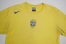 Load image into Gallery viewer, Vintage Nike Brasil 2005 T-Shirt | M