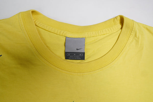 Vintage Nike Brasil 2005 T-Shirt | M