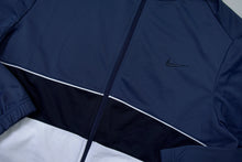 Load image into Gallery viewer, Vintage Nike Trackjacket | XL