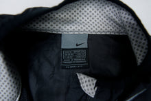 Load image into Gallery viewer, Vintage Nike Wind Jacket | M