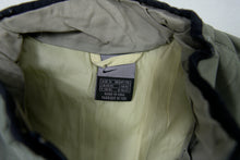Load image into Gallery viewer, Vintage Nike Puffer Jacket | M
