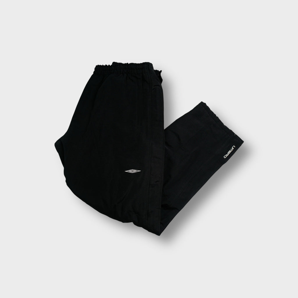 Vintage Umbro Trackpants | XL