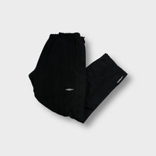 Load image into Gallery viewer, Vintage Umbro Trackpants | XL