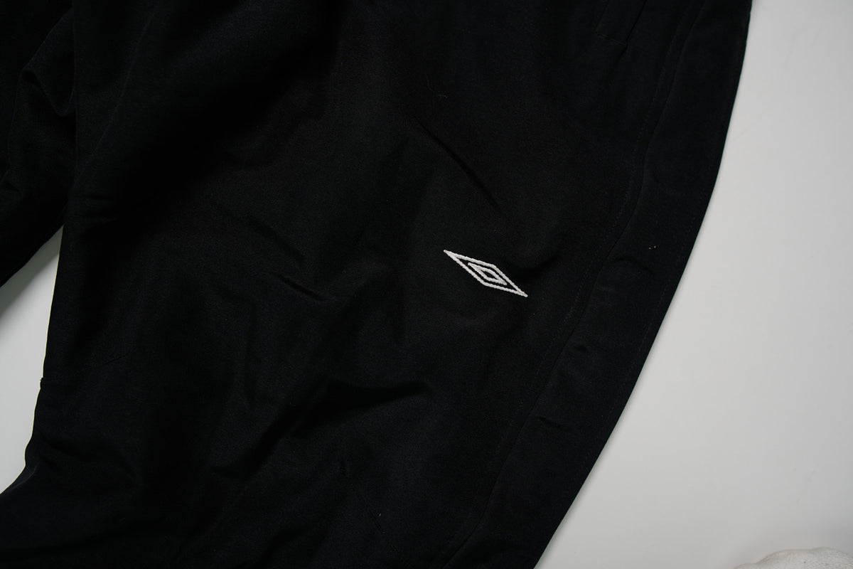 Vintage Umbro Trackpants | XL