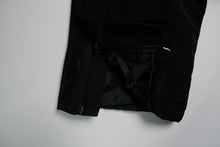 Load image into Gallery viewer, Vintage Umbro Trackpants | XL