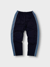 Load image into Gallery viewer, Vintage Champion Trackpants | L