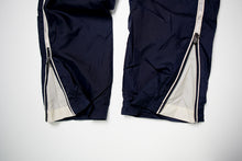Load image into Gallery viewer, Vintage Nike Trackpants | Wmns XS