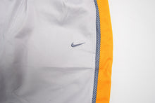 Load image into Gallery viewer, Vintage Nike Shorts | S