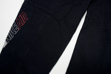 Load image into Gallery viewer, Vintage Nike Sweatpants | L