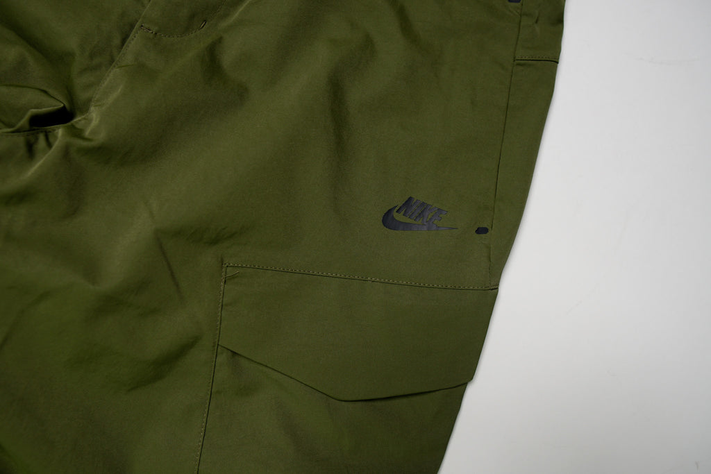 Nike Cargo Pants | 38