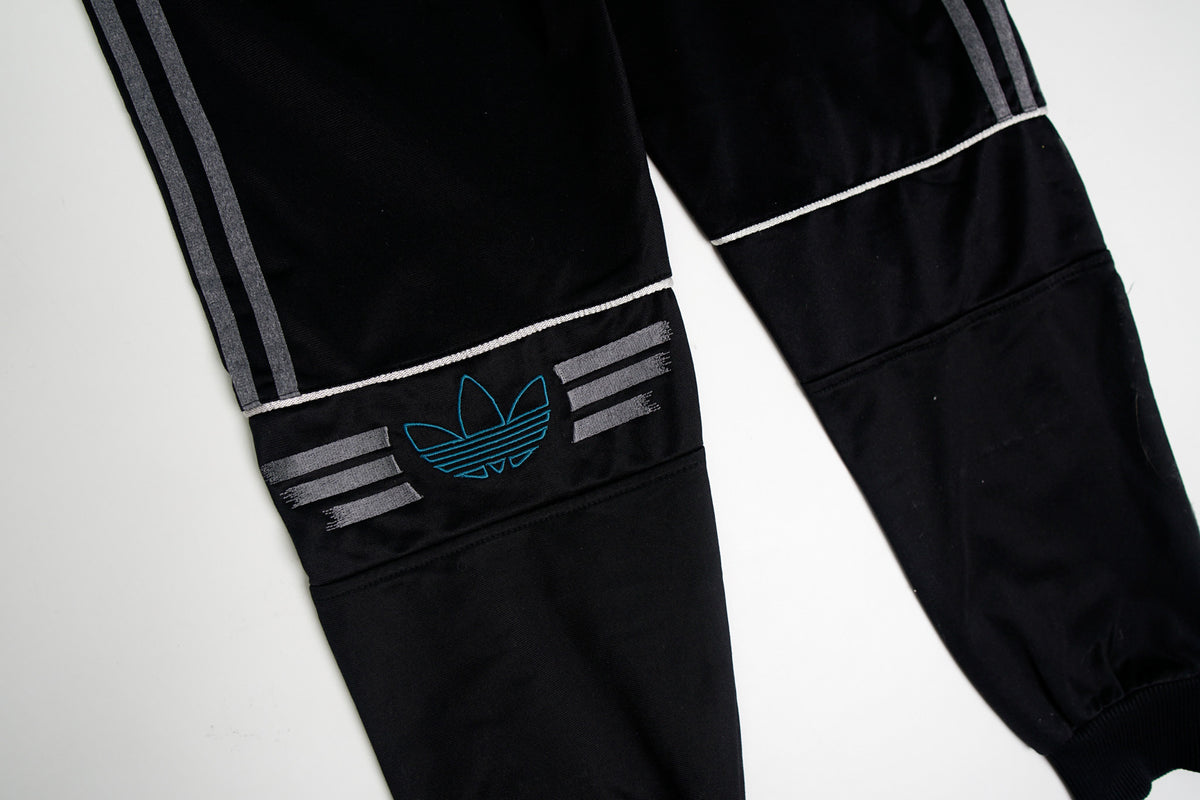 Vintage Adidas Trackpants | S