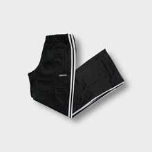 Load image into Gallery viewer, Vintage Adidas Trackpants | Wmms M