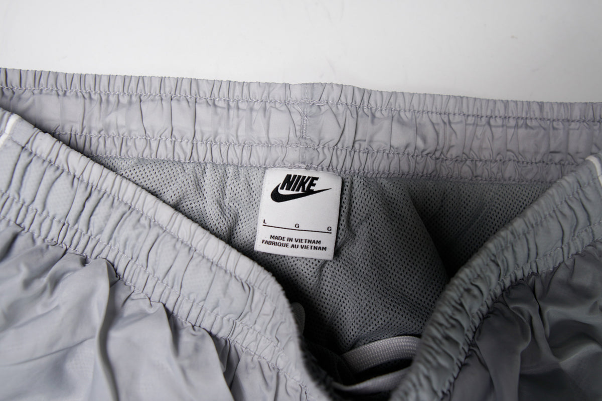 Nike Trackpants | L