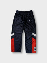 Load image into Gallery viewer, Vintage Nike Basketball Trackpants  | M