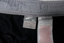 Load image into Gallery viewer, Vintage Nike Trackpants | XL