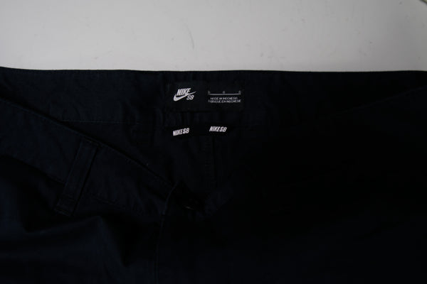 Nike SB Chino Pants | L