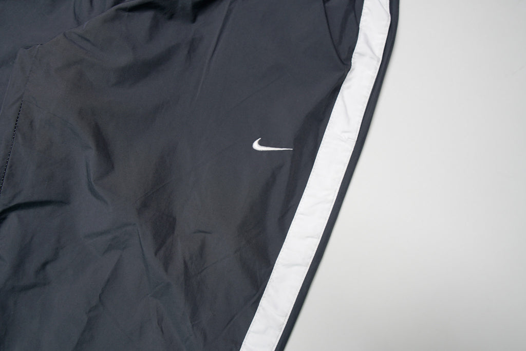 Vintage Nike Trackpants | XS