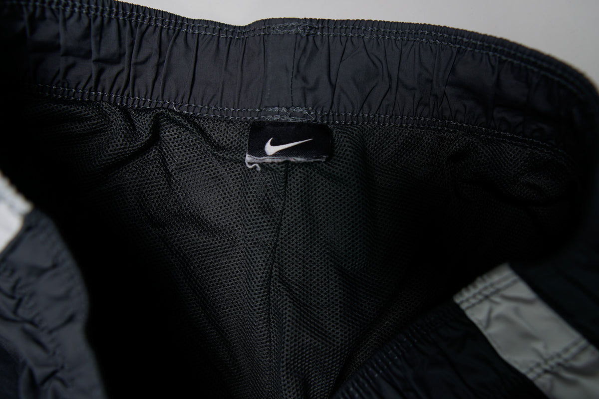 Vintage Nike Trackpants | XS