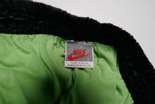 Load image into Gallery viewer, Vintage Nike Trackpants | L