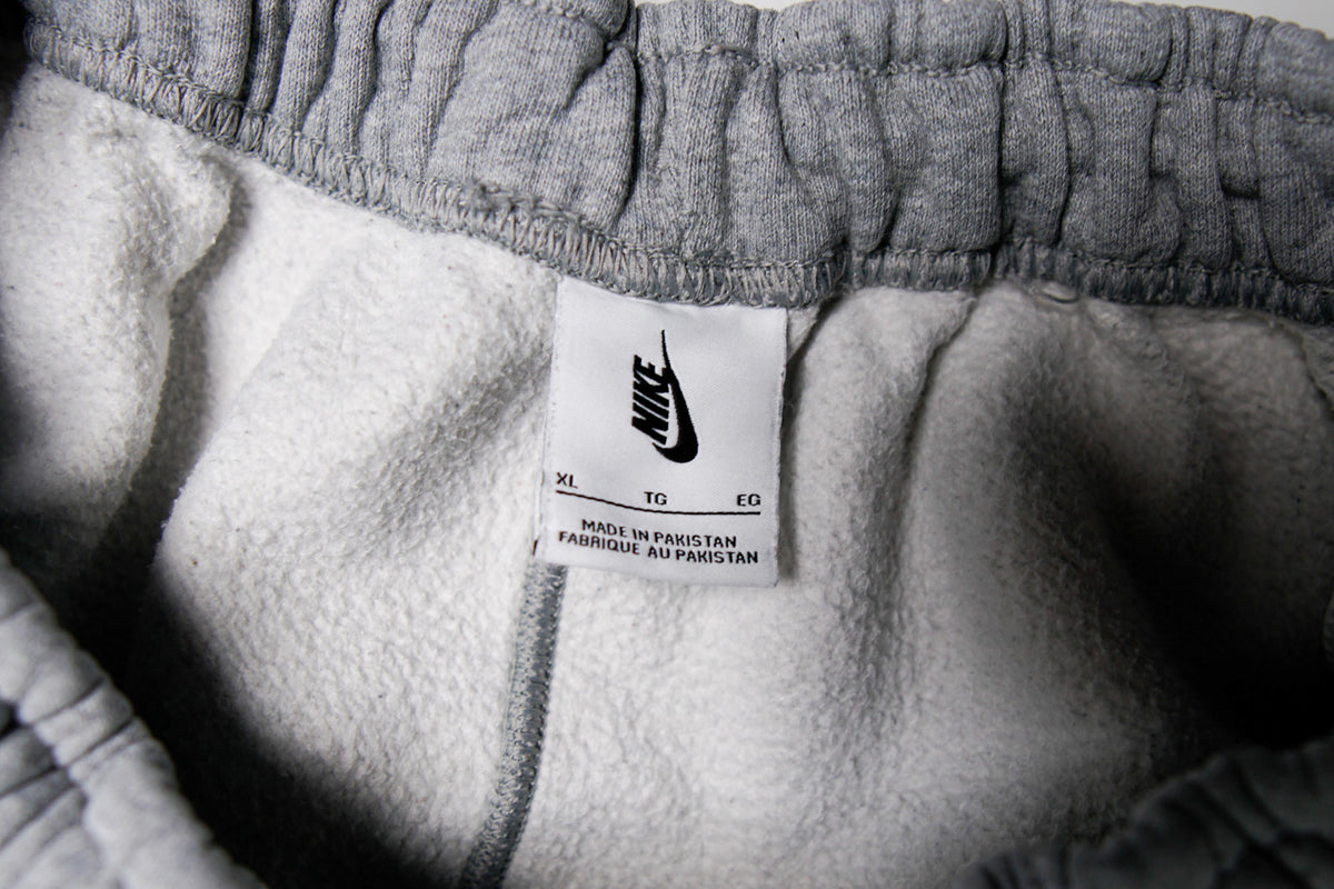 Vintage Nike Sweatpants | L