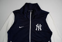 Load image into Gallery viewer, Nike New York Yankees Trackjacket | Wmns M / Men's S