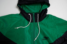 Load image into Gallery viewer, Vintage Nike Jacket | M