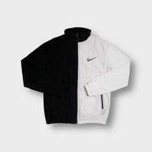 Load image into Gallery viewer, Vintage Nike Trackjacket | M