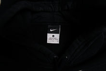 Load image into Gallery viewer, Nike Pullover | L