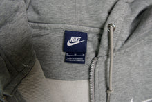 Load image into Gallery viewer, Nike Sweatjacket | M