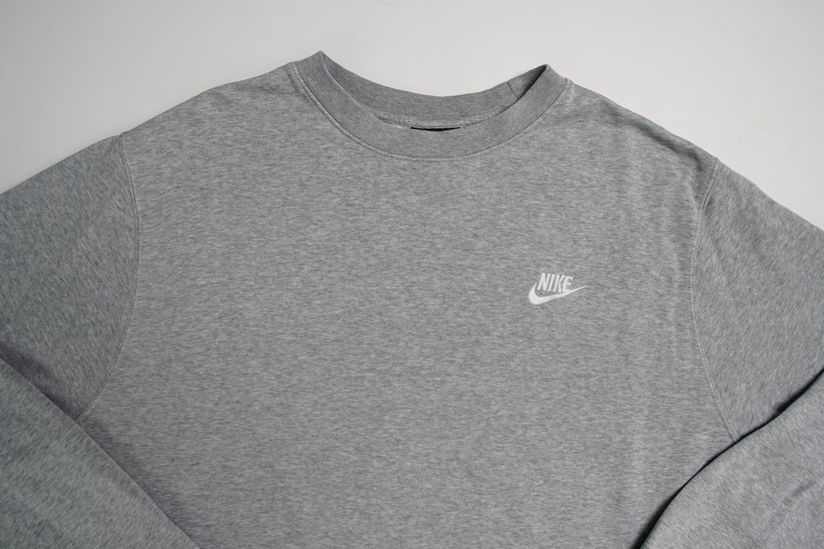Nike Sweater | L