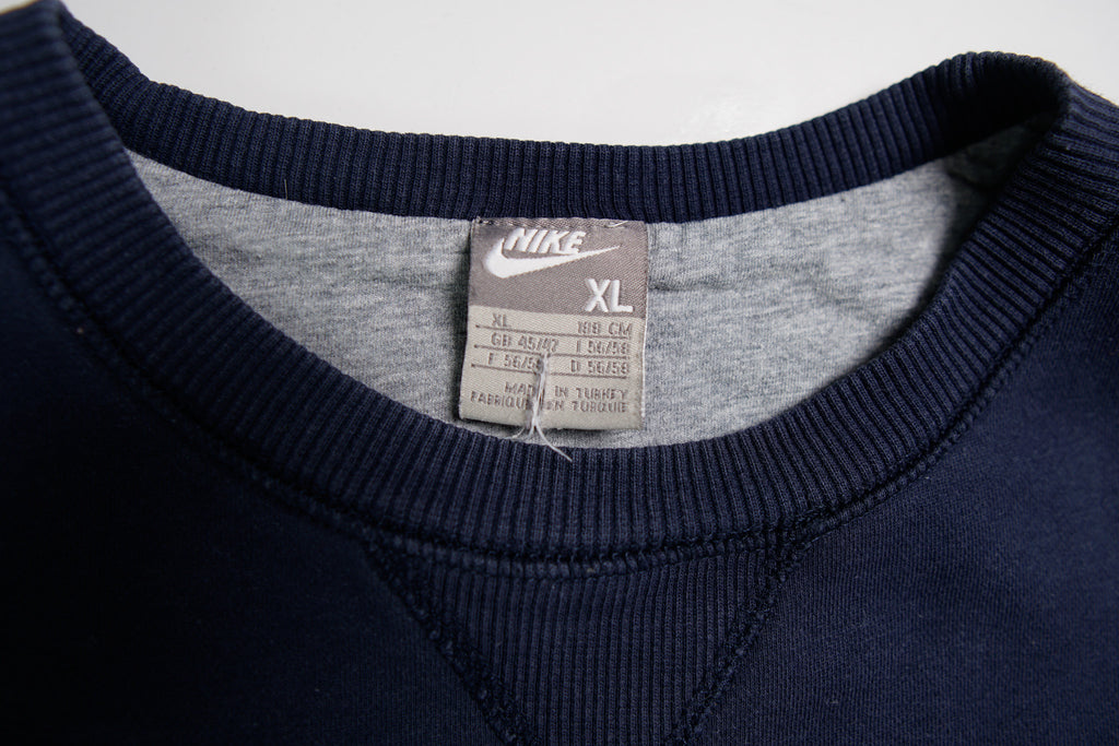 Vintage Nike Sweater | XL