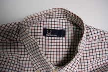 Load image into Gallery viewer, Fred Perry Shirt | L