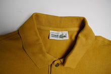 Load image into Gallery viewer, Vintage Lacoste Poloshirt | M