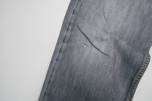 Load image into Gallery viewer, Vintage Levi's Pants | 34/34